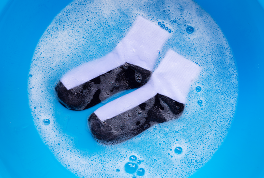 Nos conseils pour entretenir vos chaussettes antidérapantes durablement